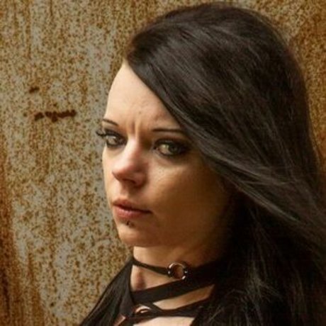 Lady Denight beautiful model galleries