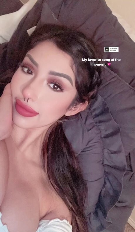 Alexandra Nicole erotic star galleries