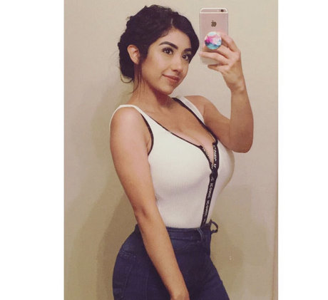 Alexandra Nicole pornstar pretty image