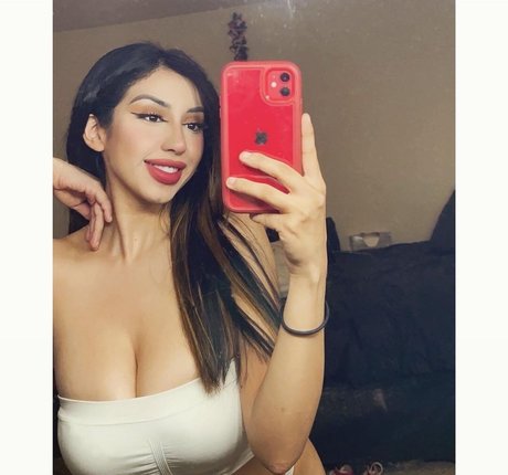 Alexandra Nicole high quality model pictures