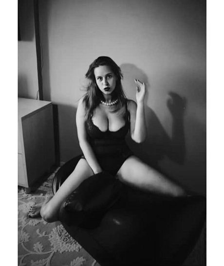 Anna Andreevna star sexy photo