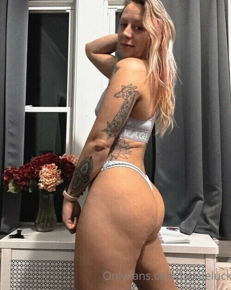 saggy milf onlyfans free sexy gallery