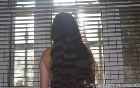 Mirabella Estella star adult img