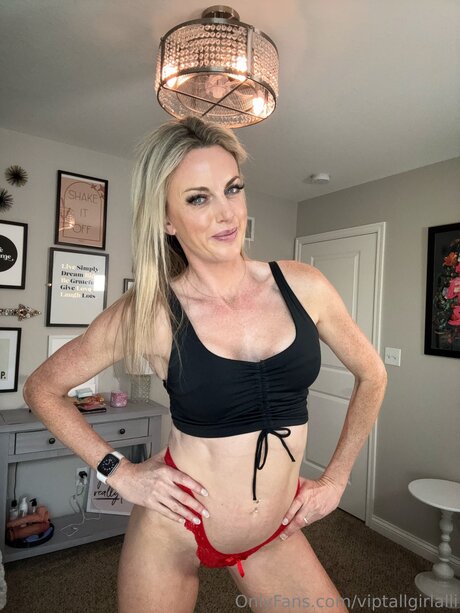 tallgirlalli nude model images