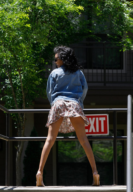 scorpiovee art model photos