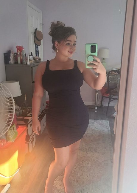 Lillie Mae naked star photos