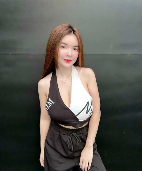 Wanvisa Yodprasart nude pornstar photo