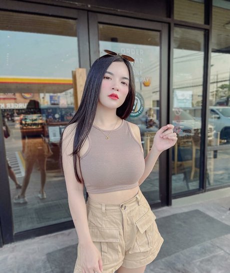 Wanvisa Yodprasart nice star image