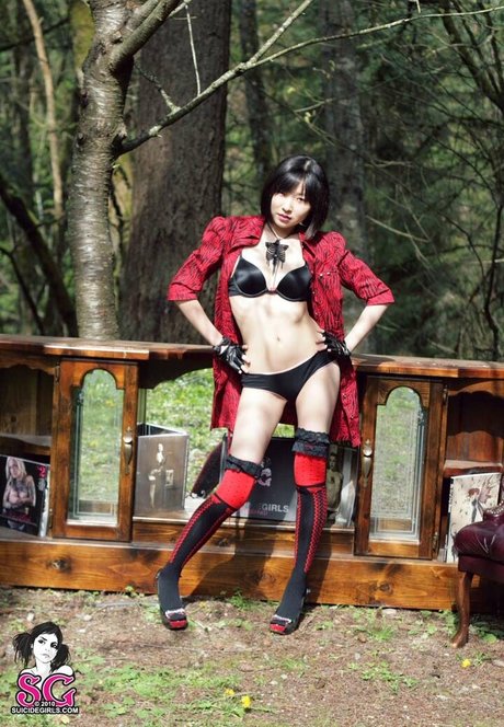 ArsenicLulu porn actress pics