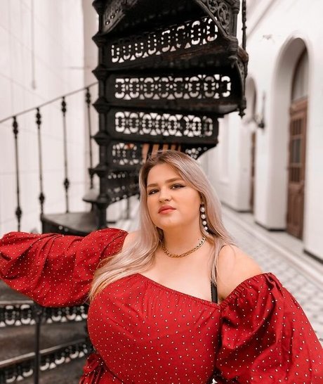 Julia Chegodar hot pornstar image