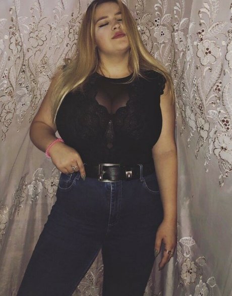 Julia Chegodar adult actress pic