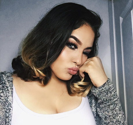 Esmeralda Quintero model sexy images