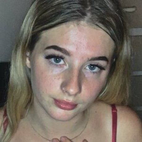 Layla Rule star best pictures