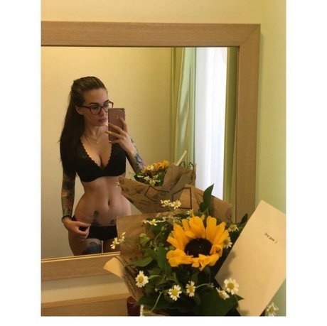 Natalia Veretennikova top model images