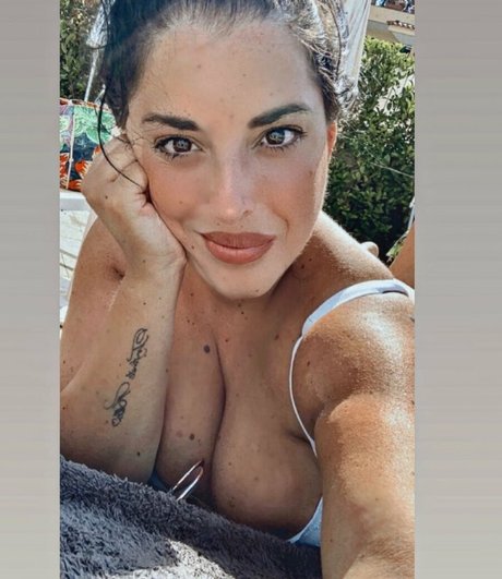 Valeria Vela model pretty pic