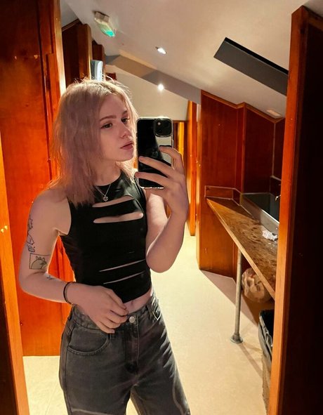 Pinkguno hot pornstar img