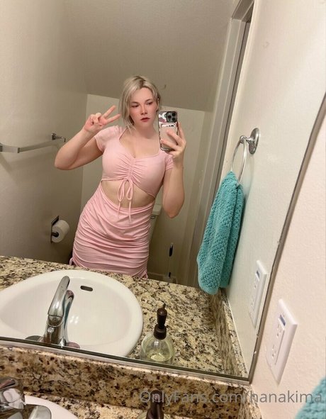 Hanakima nude actress pictures