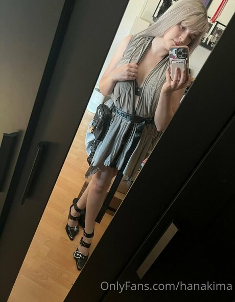 Hanakima naked actress images