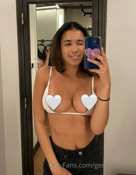 Genna Barton exclusive actress pics