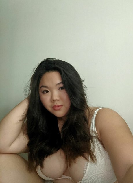 Peachy444 xxx model image