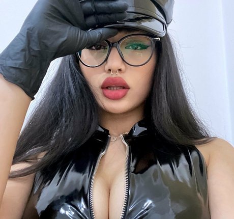 LarissaXmd pornstar top images