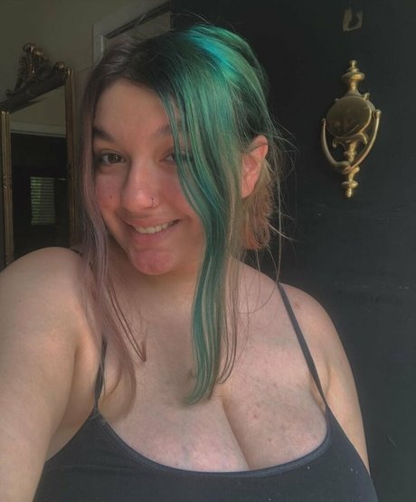 Shayla Ceccardi hd actress gallery