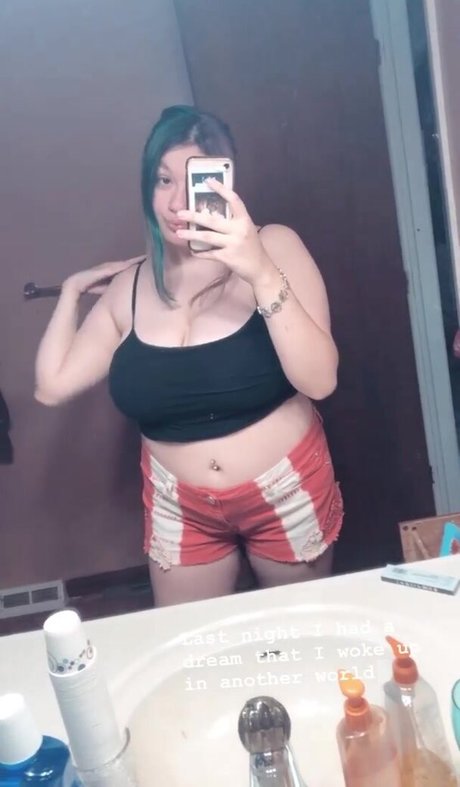 Shayla Ceccardi naked star pic