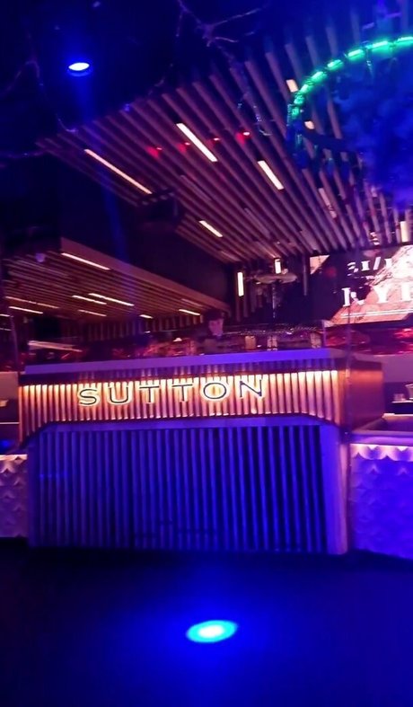 Ann Cygnus pornstar sexy pics