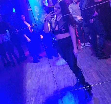 Ann Cygnus nice actress image