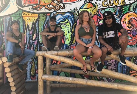 Shachar Alkoser nudes actress pic