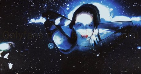 Samantha Katie James hd star pic