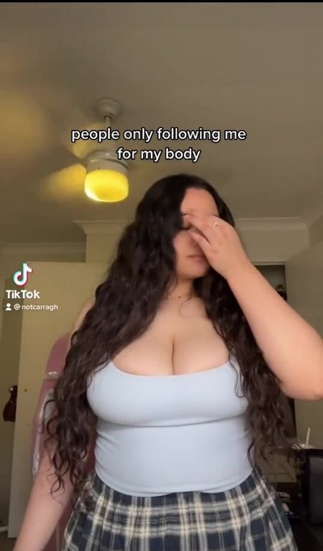 Carragh Mahuika pornstar nude photo