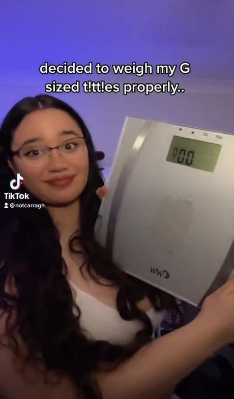 Carragh Mahuika star hot pics