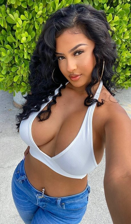 Lucero Crystal exclusive pornstar archive