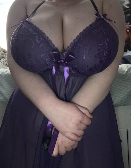 Squishy Lynxie model free pic