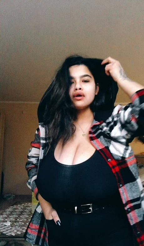 Melannia art pornstar photos