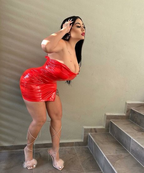 Michbaezoficial art star image