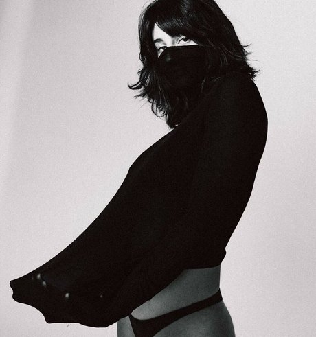 18 year old onlyfans free nude images