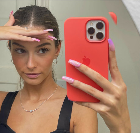 brunettestarbucksaddict free pornstar pictures