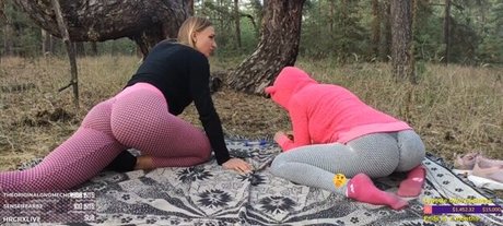 Lina ASMR model sex pic