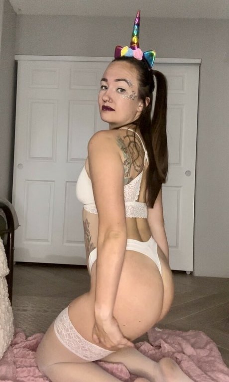 Xxxkhloekarter exclusive star photo