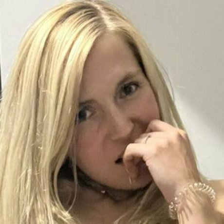 Chloe Duval pornographic model galleries