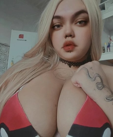 Babieeboo star nude image