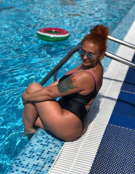 big tits cougar onlyfans art nude image