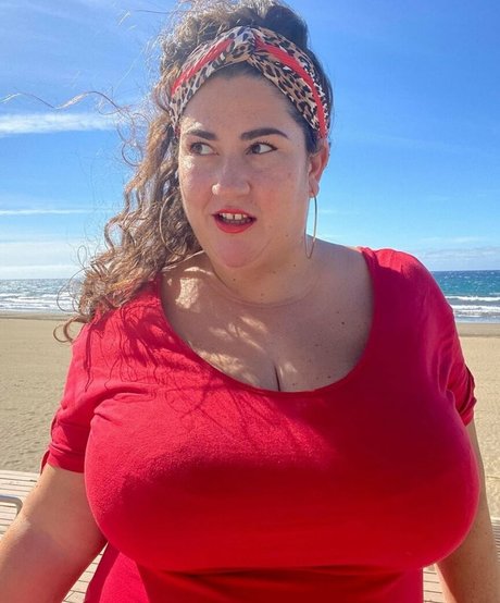 Caliope beautiful model gallery