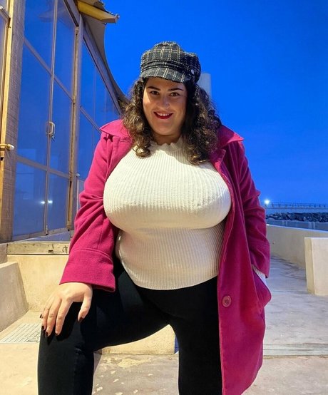 Caliope sexy star picture