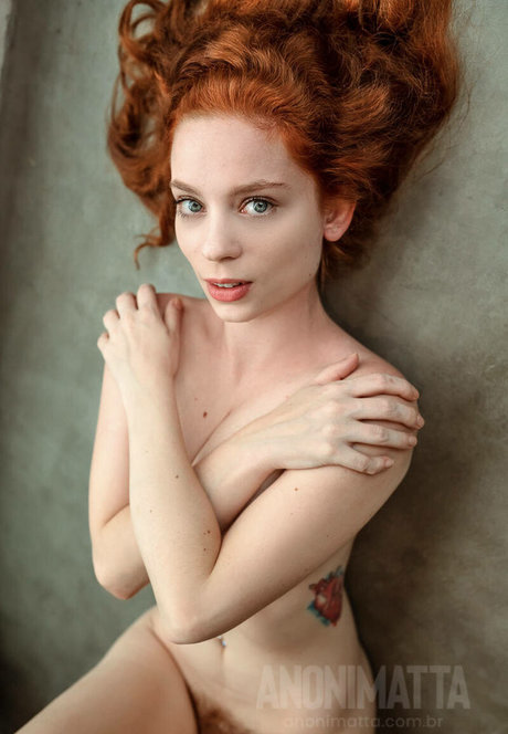 Auroraw naked pornstar image