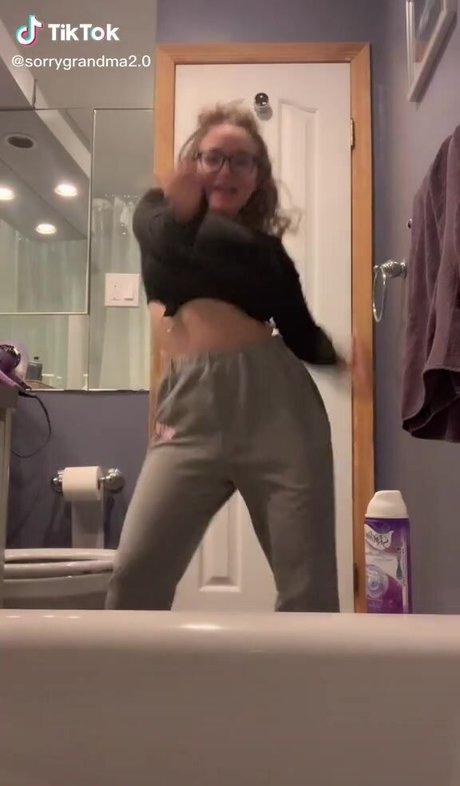 skinny ebony teen onlyfans adult photos