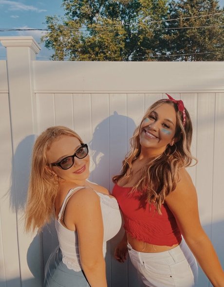 Harley Stein hd actress photos