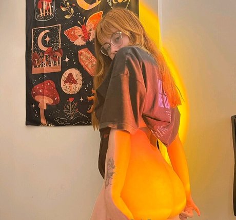 bbyflowers nudes actress gallery